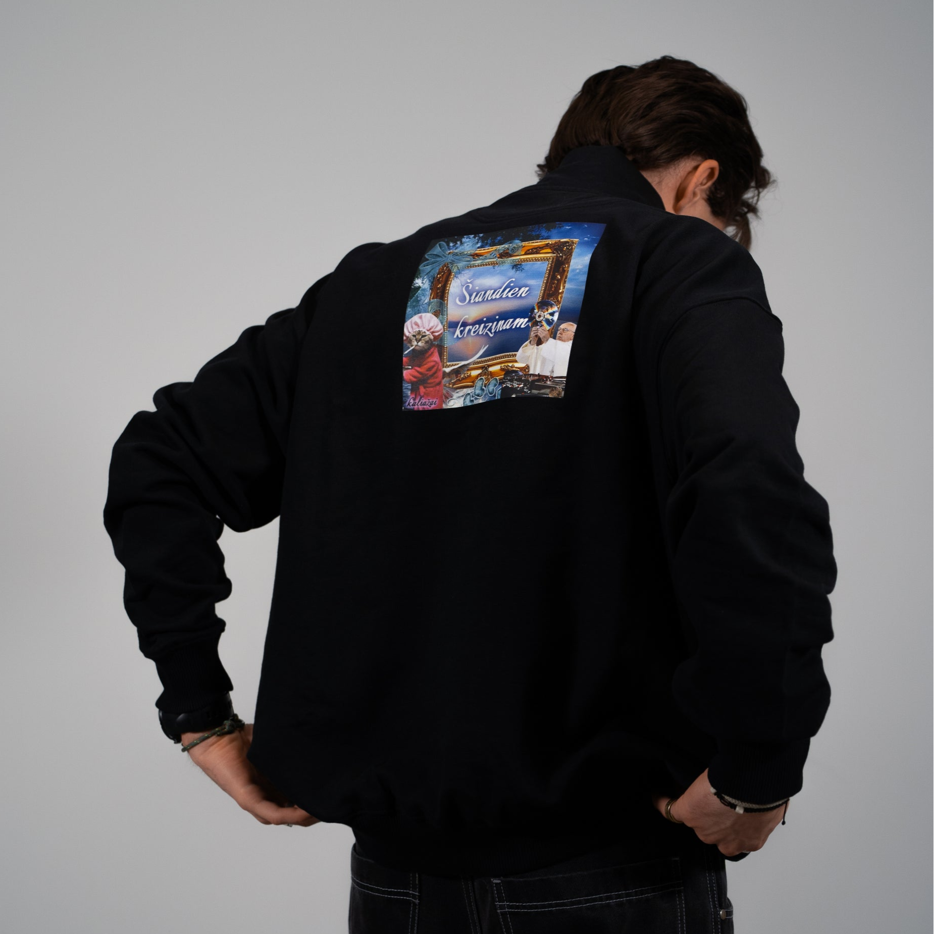 Džemperis ŠIANDIEN KREIZINAM